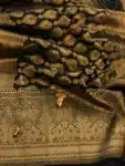 Elegant banarasi kanchipuram silk saree is classic and beautiful for women IS073123B (5)