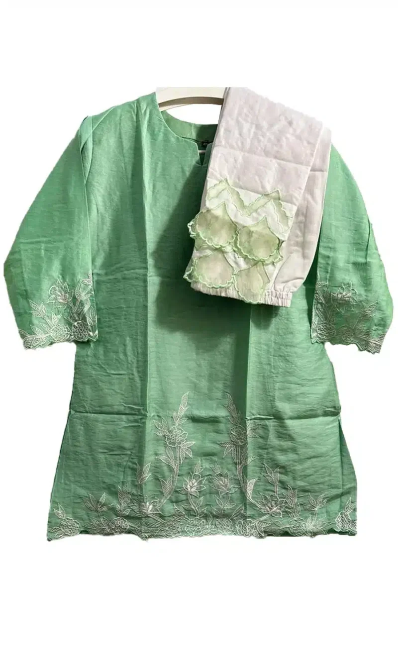Exclusive  light green comfortable kurti set-Classy and elegant perfect for any occasion