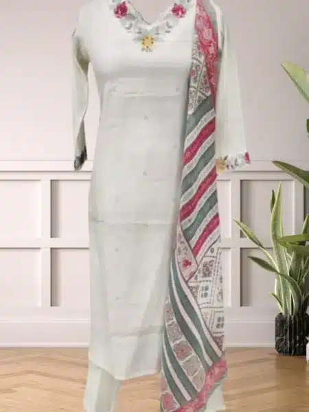 Traditional Silk Kurta Pant with Embroidery Work
