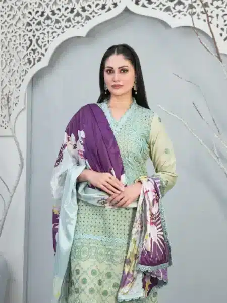 Enchanting Pakistani Pure Cotton Chikan Kari Salwar kameez Collection